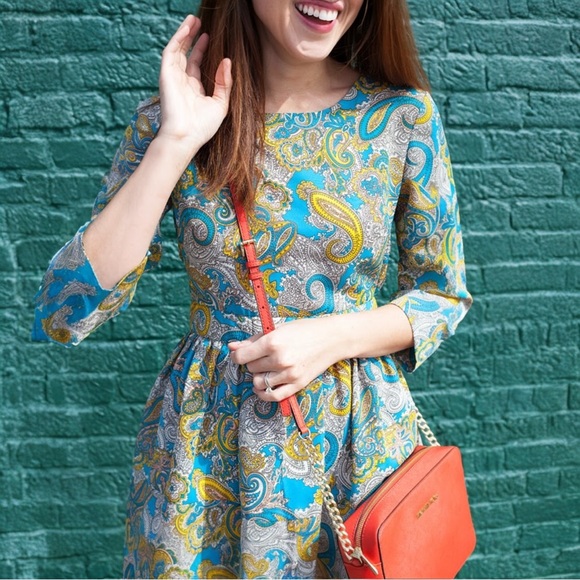 H&M‎ Paisley Mini Dress - Picture 4 of 9